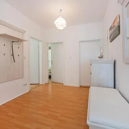 Ferienhaus Mellenthin Ferienhaus Mellenthin Vakantiehuis *